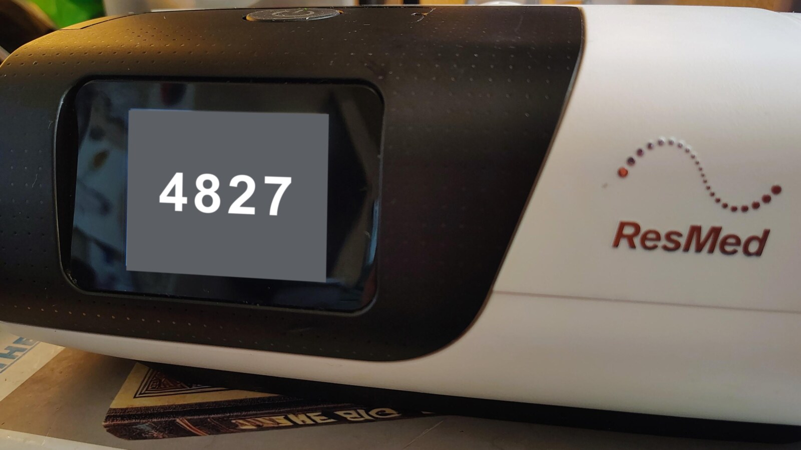 The AirSense 11 showing its pairing code
